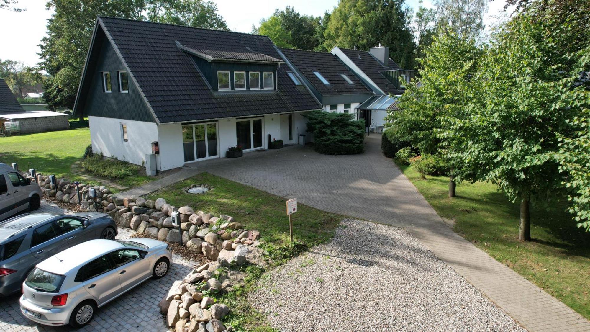 Appartementhaus Brunsholm Esgrus ภายนอก รูปภาพ